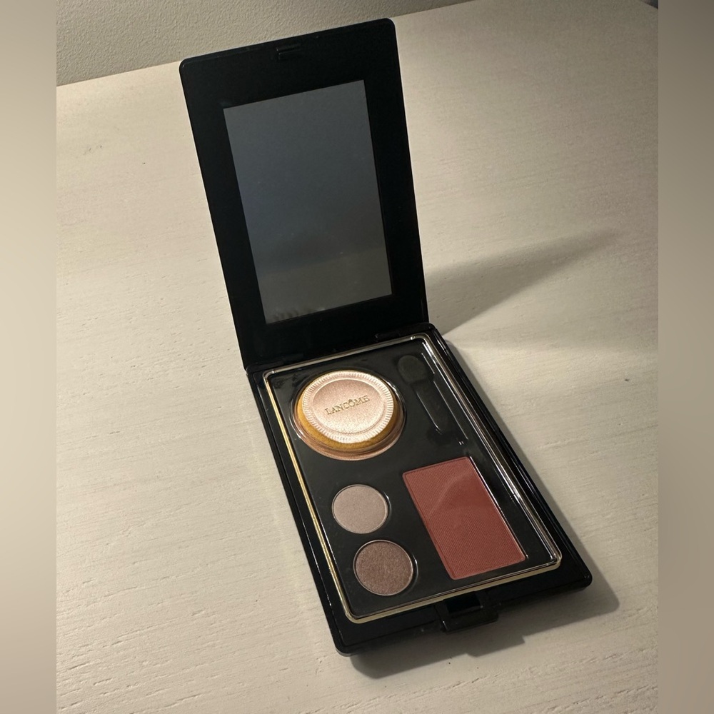 Lancôme Colour Focus Exceptional Wear Eye Colour Blush & Powder Makeup Palette